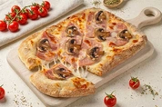 пицца с ветчиной и грибами